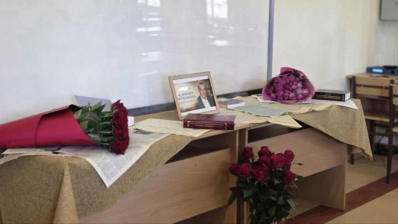 «Քվանտ» վարժարանում բացվեց մեծանուն գրականագետ Վլադիմիր Կիրակոսյանի անունը կրող ընթերցասրահ