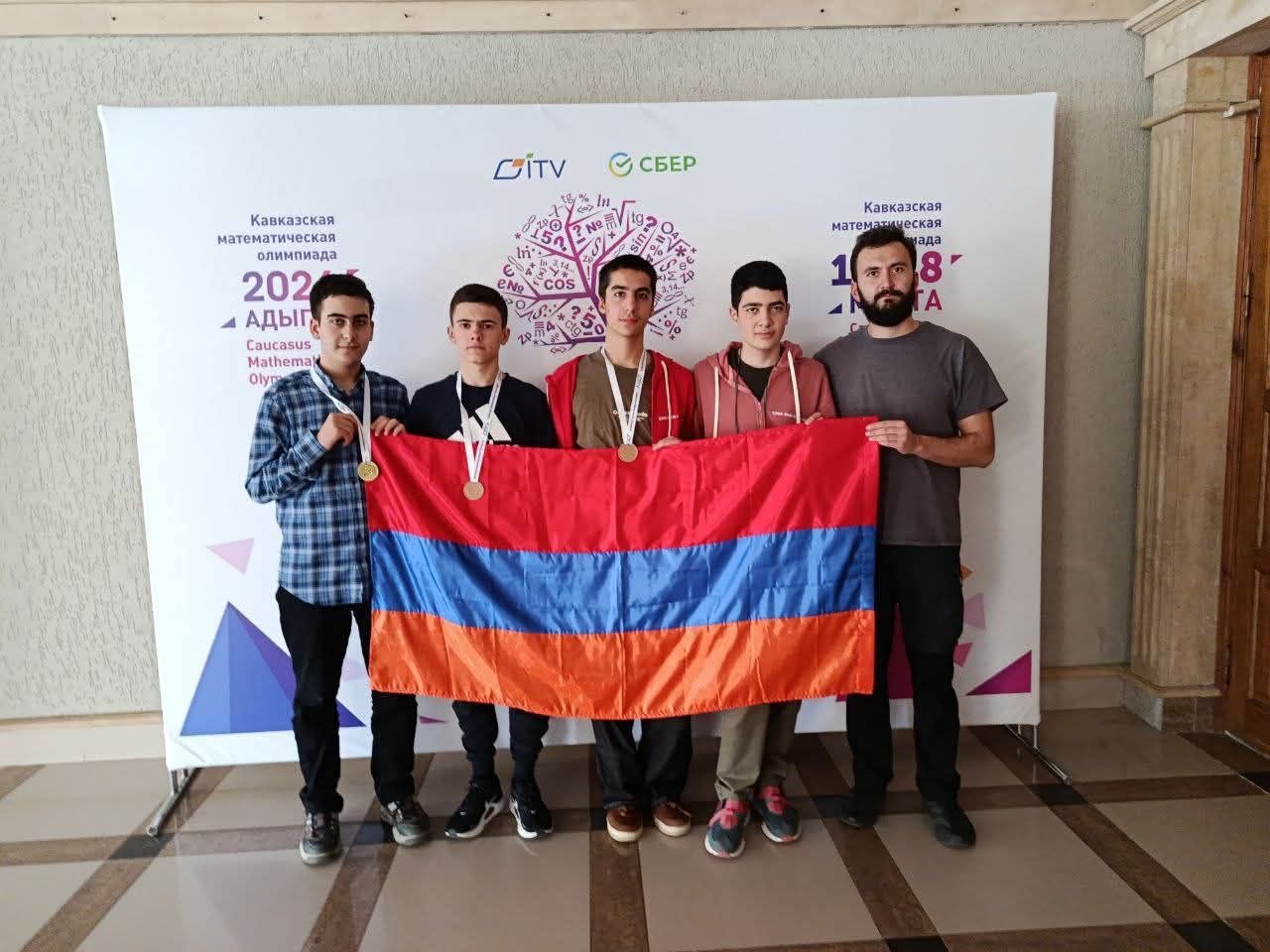 ՔՎԱՆՏԱԿԱՆՆԵՐԻ ՓԱՅԼՈՒՆ ՀԱՂԹԱՆԱԿԸ ԿՈՎԿԱՍՅԱՆ ՄԱԹԵՄԱՏԻԿԱԿԱՆ ՕԼԻՄՊԻԱԴԱՅՈՒՄ