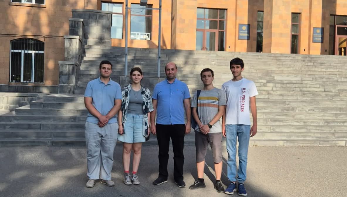 ՔՎԱՆՏԱԿԱՆՆԵՐԻ ՓԱՅԼՈՒՆ ՀԱՂԹԱՆԱԿԸ ԱՇԽԱՐՀԱԳՐՈՒԹՅԱՆ ՄԻՋԱԶԳԱՅԻՆ ՕԼԻՄԻԱԴԱՅՈՒՄ