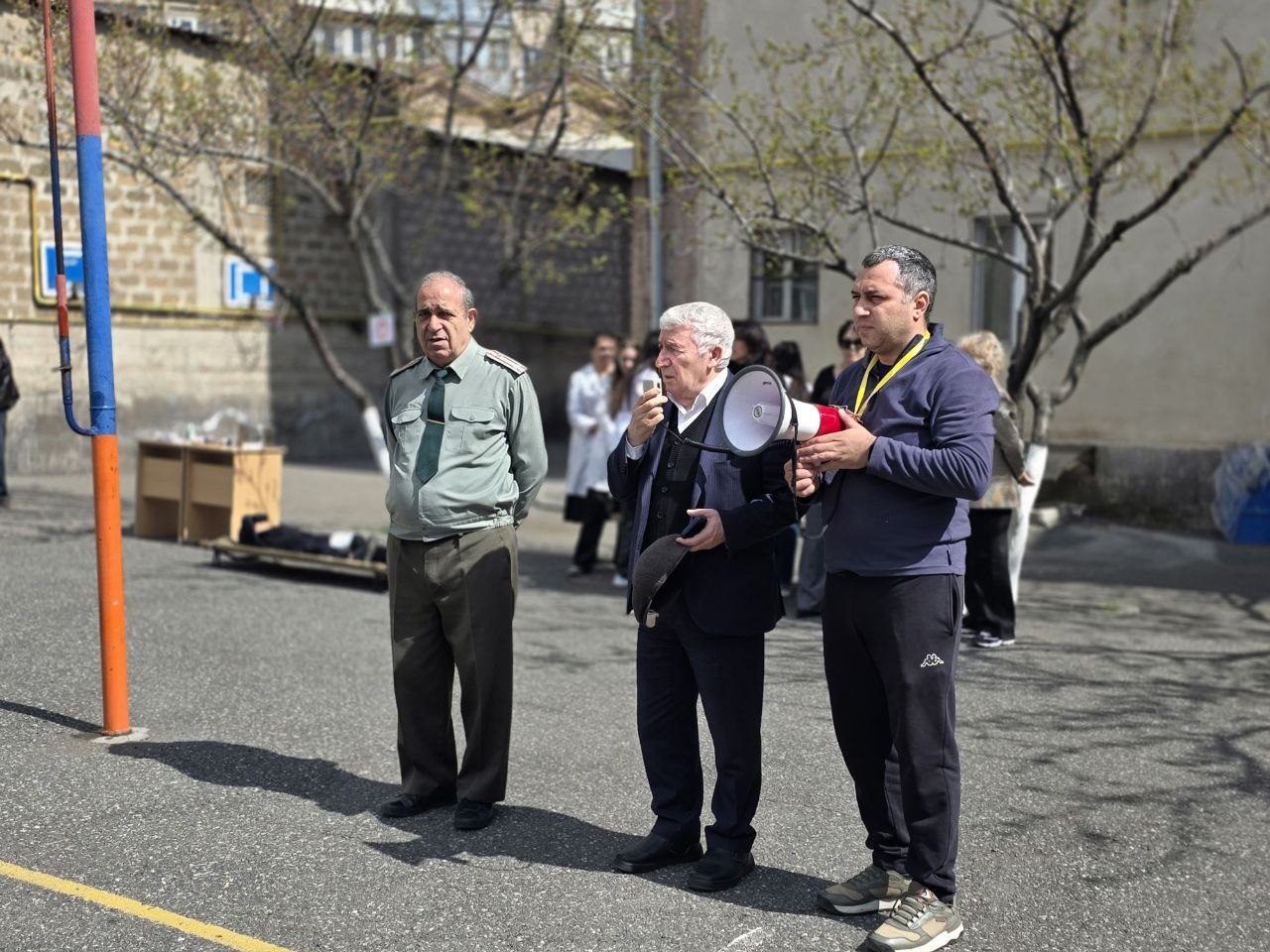 Ուսումնական վարժանք երկրաշարժի պայմաններում Քվանտ վարժարանում